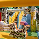 Eco Zdravetz Otel 3*
