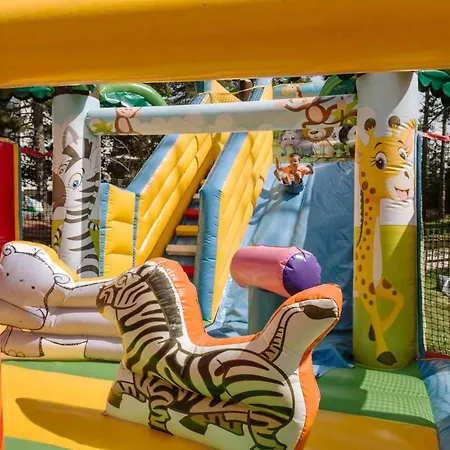 Eco Zdravetz Otel 3*