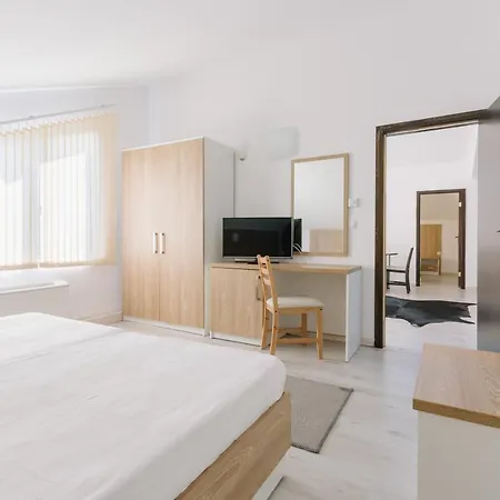 Eco Zdravetz Hotel 3*